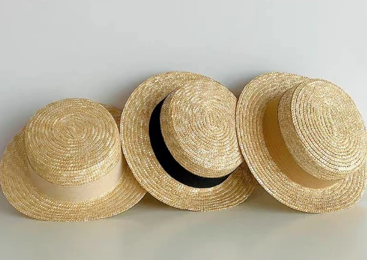 Ntuj Nplej Woven Cov Poj Niam Lub Caij Ntuj Sov