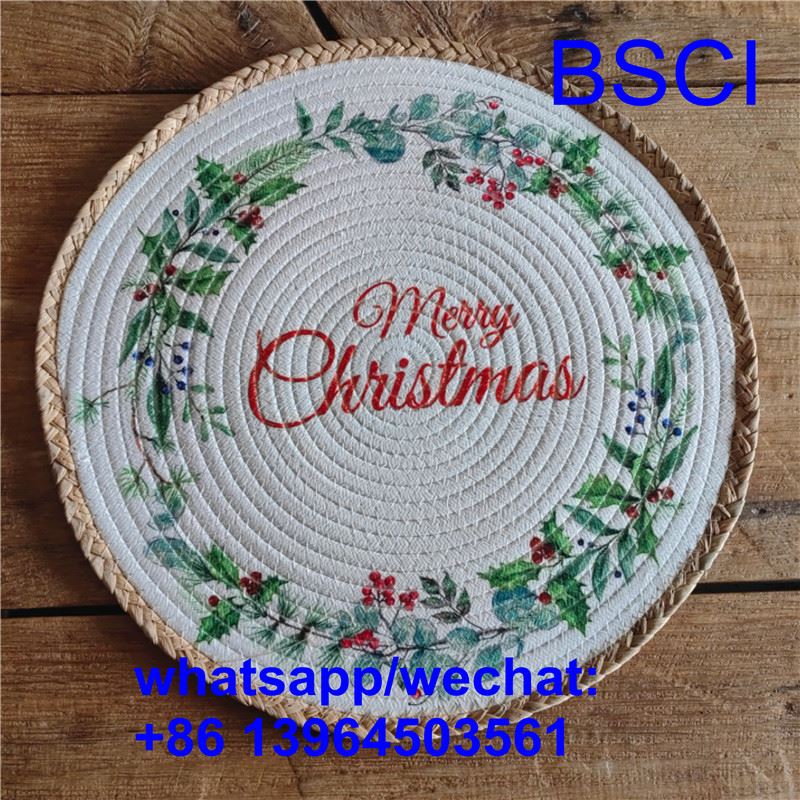 Christmas Placemats nrog Dej Hyacinth
