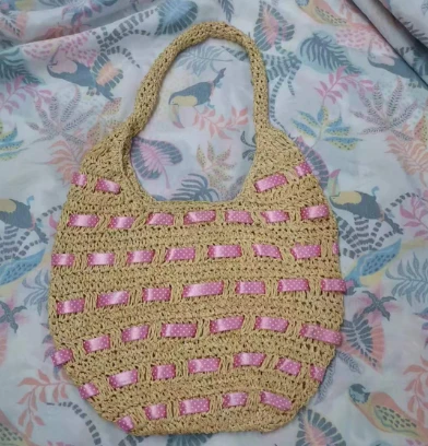 Ribbon Ntawv Crochet Txaw Lub Hnab Lub Hnab