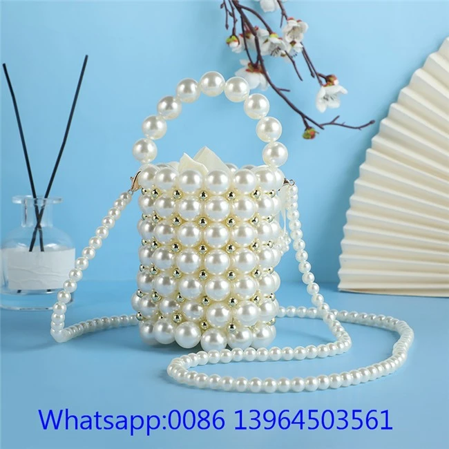Me Pearl Handmade Crossbody Evening Bag