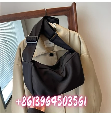 Nylon hnab rau cov poj niam txiv neej