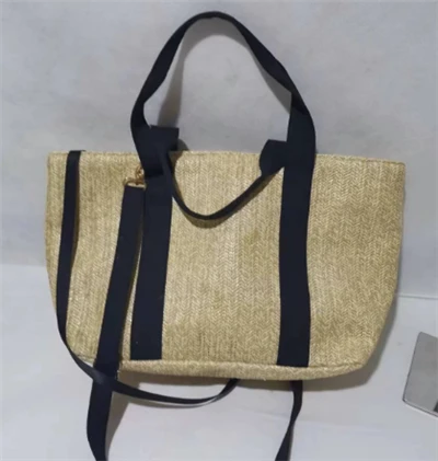 Durable Beidge Straw Beach Handbag
