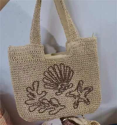 Daim Ntawv Crochet Lub xub pwg hnab nrog Broidery qauv