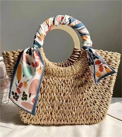 Handwoven Paper Women Bag Nrog Ntoo Tes